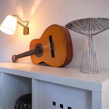 Cozy On The - The House Of Travelers