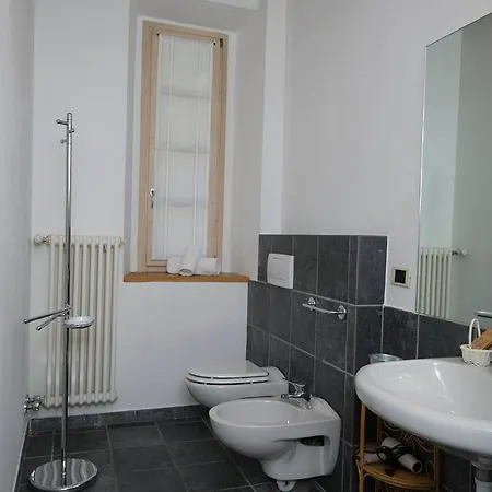 דירה Cozy On The - The House Of Travelers Brienno