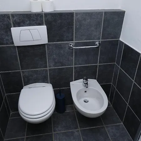 Cozy On The - The House Of Travelers