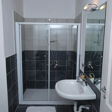 Cozy On The - The House Of Travelers *