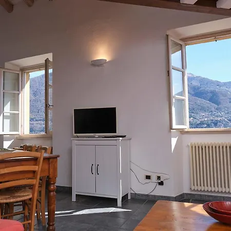 Cozy On The - The House Of Travelers Apartmán Brienno