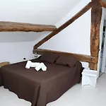 Appartamento Cozy On The - The House Of Travelers